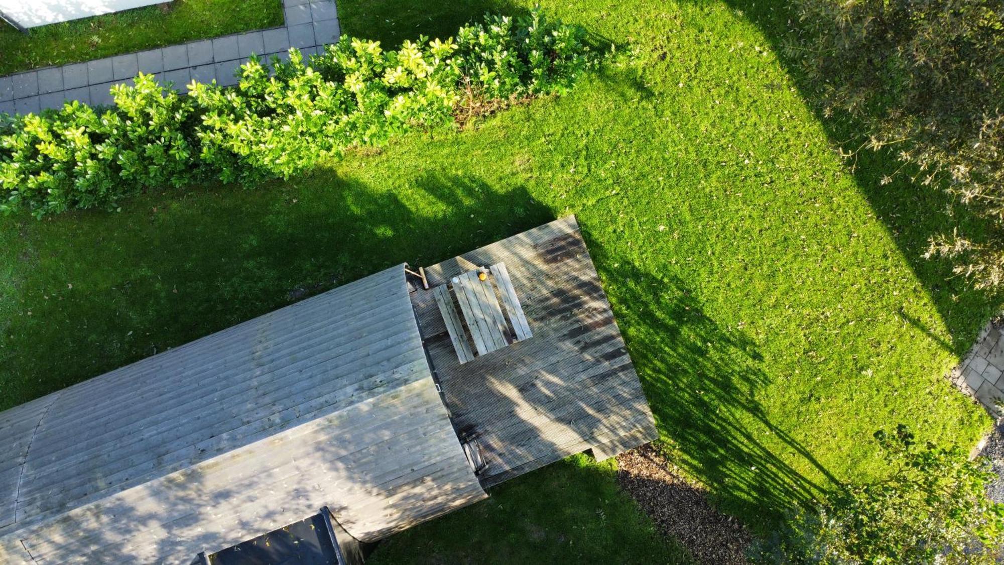 Pod Huisje Met Hottub Dokkum Exterior foto
